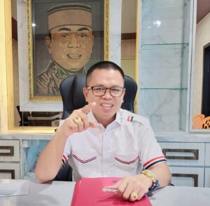 Ady Indra Pawennari Bendahara PWI Kepri