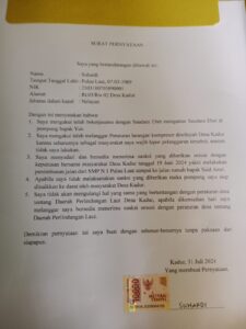 Ini lh surat yg di suruh tanda tngan a, sedangkan di surat klaripikasi pak kades tok, poin 1dan 2 tok, di ubeq dgan kate" lain