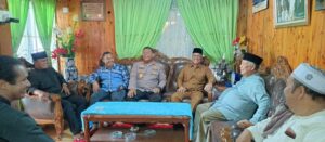 Foto : Bupati, Kapolres, tokoh Agama, Katua Kadin Anggota Pengurus LAM Anambas