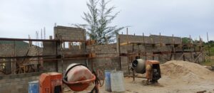 (Potret ranaipos.com_heri) Tahap pelaksanaan pekerjaan Ruang Rawat Inap (RSUD) Jemaja