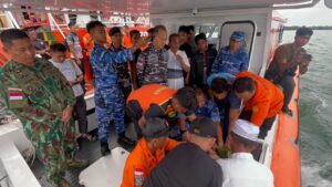 Kegiatan tepung tawar