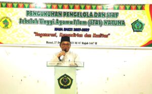 Ketua STAI Natuna Dr. H. Umar Natuna, S.Ag., M.Pd.I