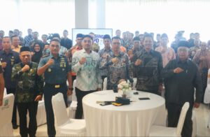Foto Bersama Bupati Anambas Aneng usai Musrenbang bersama tamu undangan 