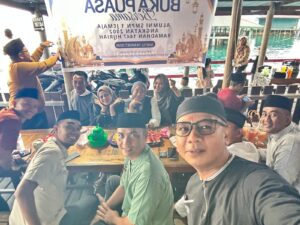 Suasana Ceria di waktu Bukber di RM Haninia 