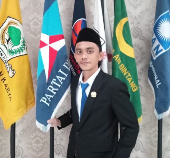 Wakil ketua komisi I DPRD Anambas Hino Faisal merupakan Kades dari Partai Demokrat 