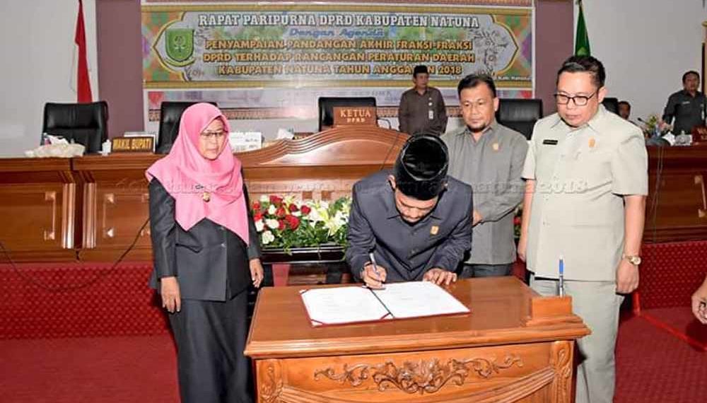 Rapat Paripurna DPRD Natuna Dengan Agenda Penyampaian Pandangan Akhir Fraksi–fraksi DPRD Tahun Anggaran 2018
