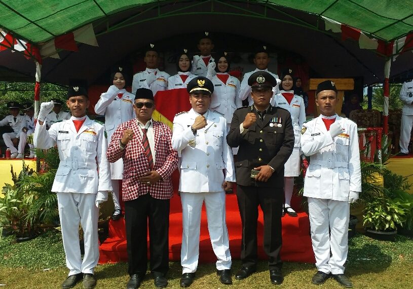 Wan Sofyan, Ketua Komisi 1 DPRD Natuna Bacakan Teks Proklamasi HUT RI ke 73 di Kec Bunguran Batubi