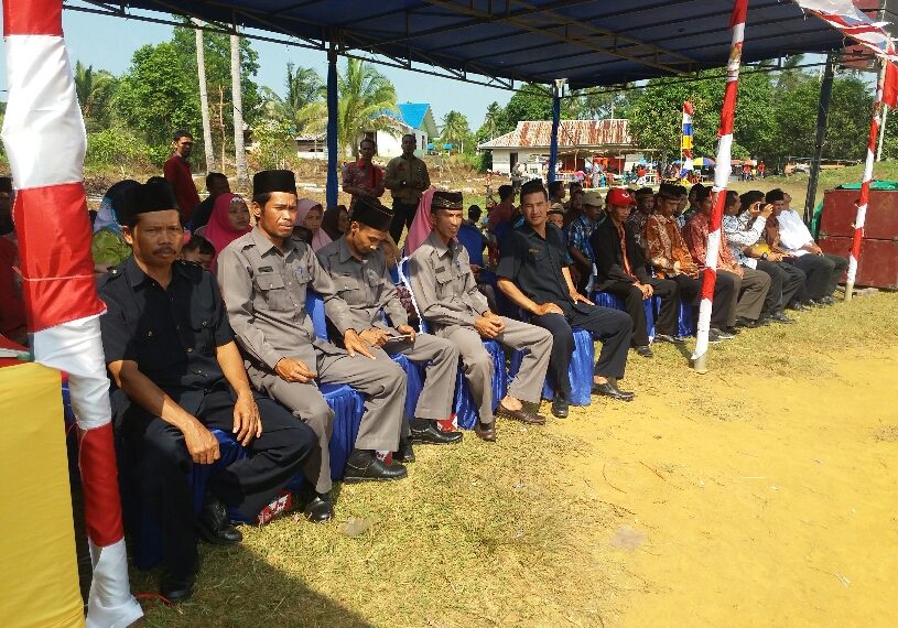 Wan Sofyan, Ketua Komisi 1 DPRD Natuna Bacakan Teks Proklamasi HUT RI ke 73 di Kec Bunguran Batubi