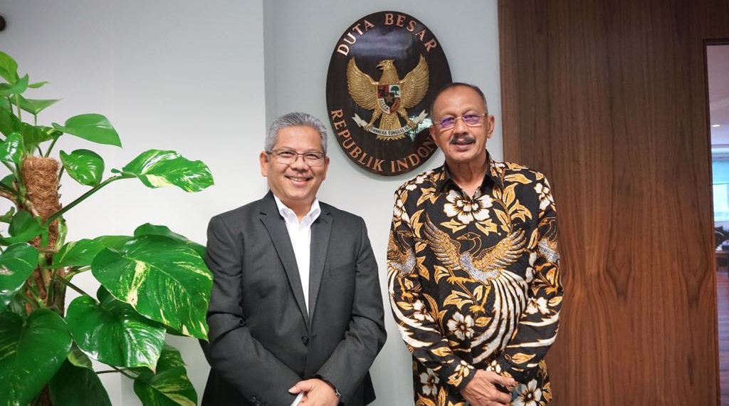 Bupati Natuna Kunjungi KBRI di Inggris dan Irlandia, Tawarkan Peluang Investasi Perikanan