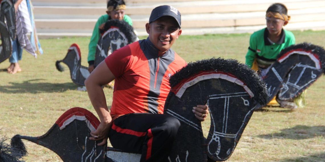 Peringatan HPN 73 Di Natuna, Kesenian Kuda Lumping Memukau Warga Kota Ranai