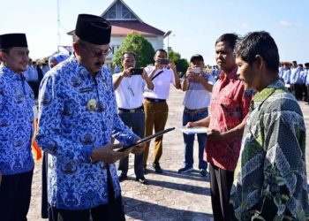 Bupati Hamid Rizal, Pemkab Natuna Tak Mau Tanggung Aparatur Malas