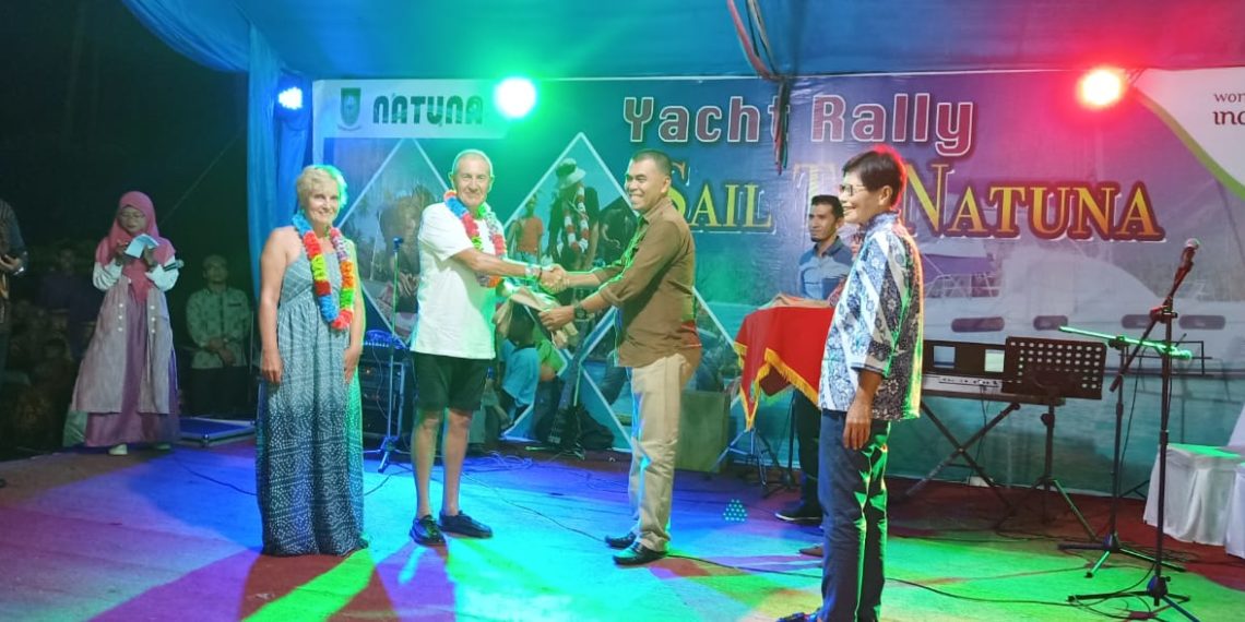 Galadiner, Penyambutan Yachter Gelar Kesenian Lokal