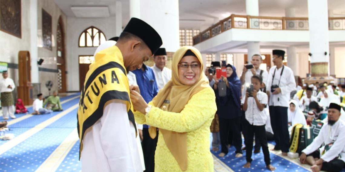 Lepas 117 Orang JCH Natuna, Wabup Ngesti Do’akan Menjadi Haji Mabrur