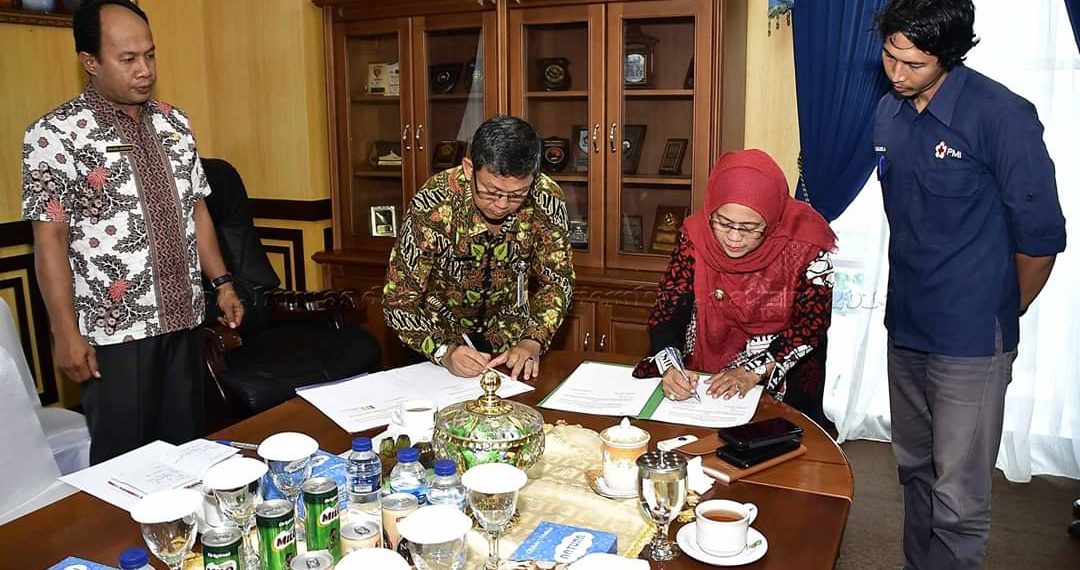 PMI dan Dinkes PPKB Natuna Tanda Tangani MoU Kerjasama