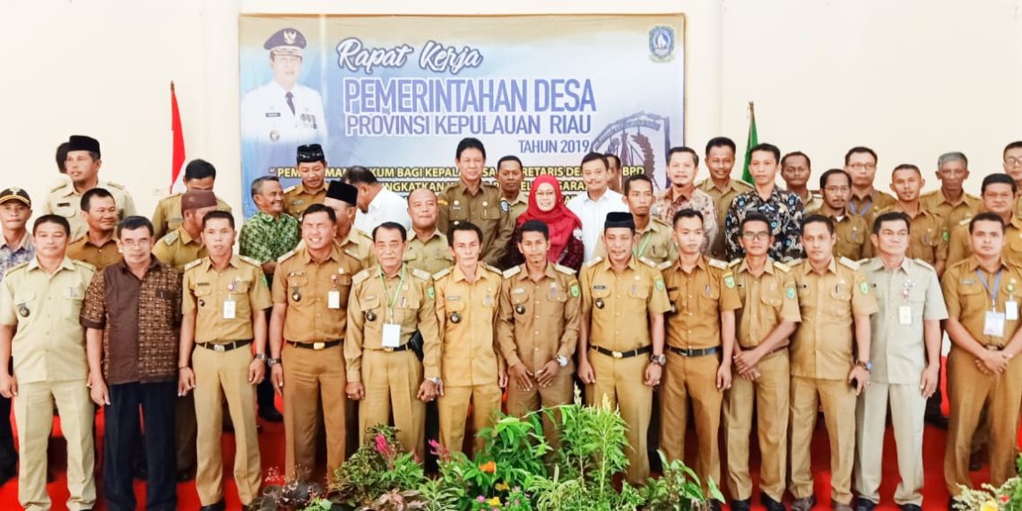 Plt. Gubernur Kepri Isdianto, Buka Penyelenggaraan Rapat Kerja Pemerintahan Desa di Natuna
