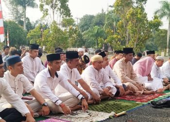 Kapolres Nugroho: Shalat Ied Berjamaah Dihalaman Mapolres Bersama Jajaran dan Masyarakat.