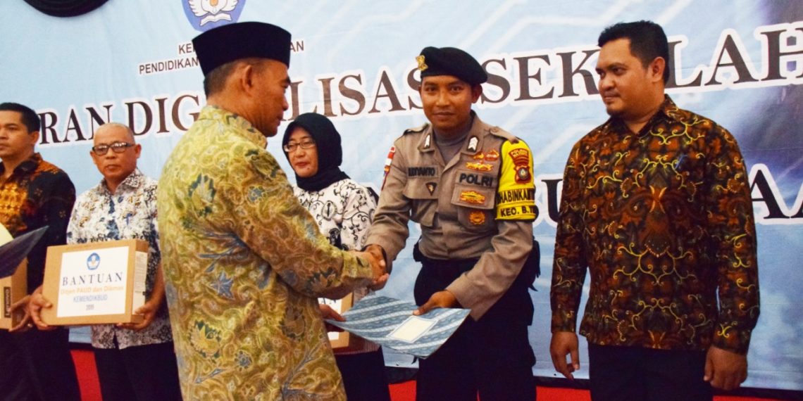 Rumah Baca Bhabinkamtibmas Natuna, Dapat Apresiasi Mendikbud RI