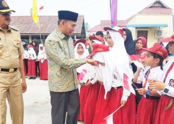 Mendikbud RI Bertandang Ke Natuna, Resmikan Digitalisasi Lingkungan Sekolah
