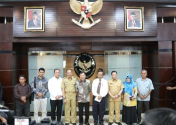 Pemkab Natuna Kunjungi Menkopolhukam