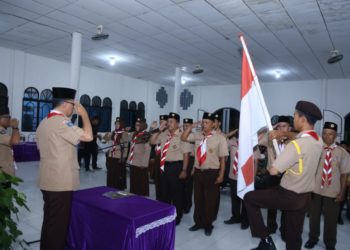Kepala Kwartir Ranting Gerakan Pramuka Natuna Lantik Ketua dan Pengurus Gerakan Pramuka Kecamatan Pulau Laut Priode 2019-2024