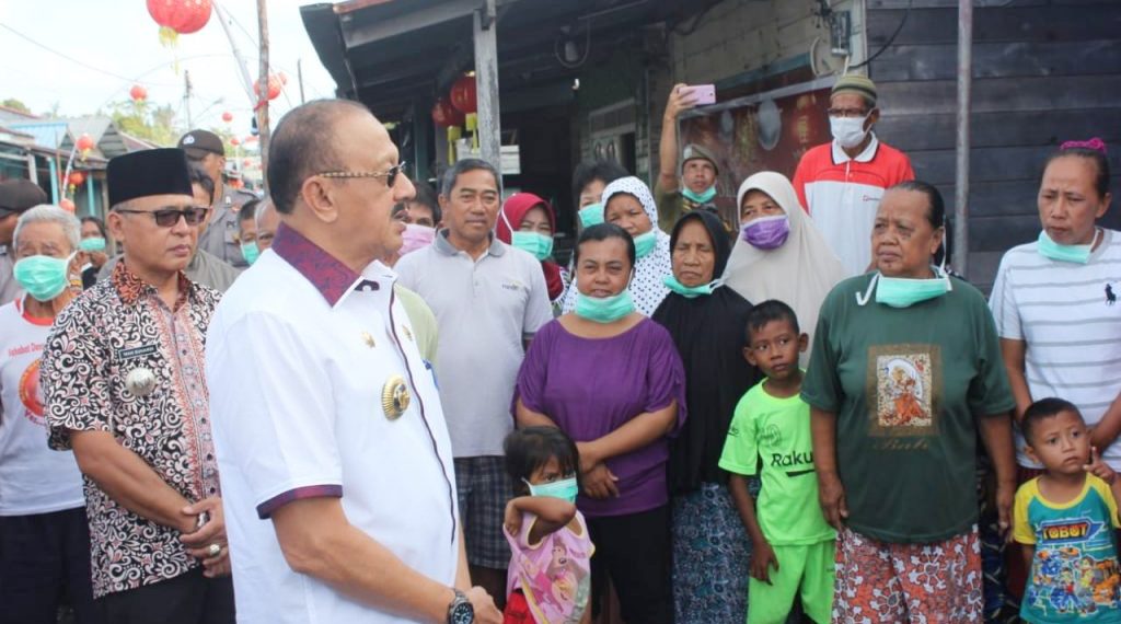 Bupati Hamid Rizal, Tinjau Warga Penagi, “Saya Minta Warga Jangan Terlalu Khawatir”