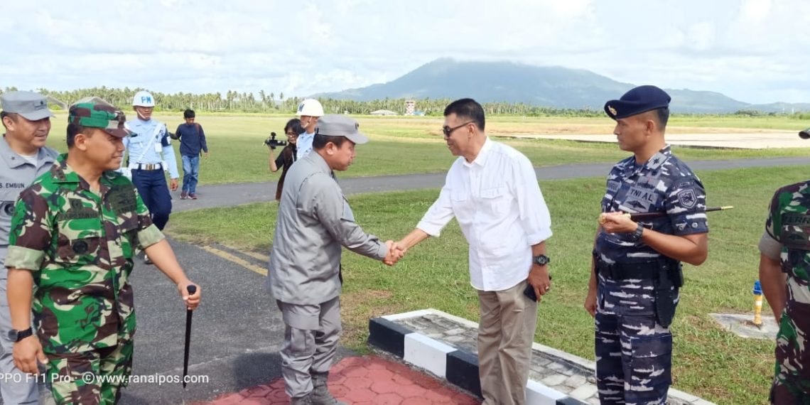 Jaga Kedaulatan RI di ZEE 711, Sekda Natuna Sambut Kunker Bakamla RI