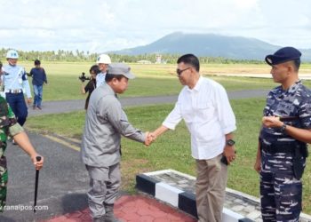 Jaga Kedaulatan RI di ZEE 711, Sekda Natuna Sambut Kunker Bakamla RI