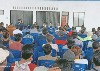 Resmi Oprasi Nelayan Pantura Di ZEE, Ka. Bakamla RI Tatap Muka & Dialoq Bersama Nelayan Natuna