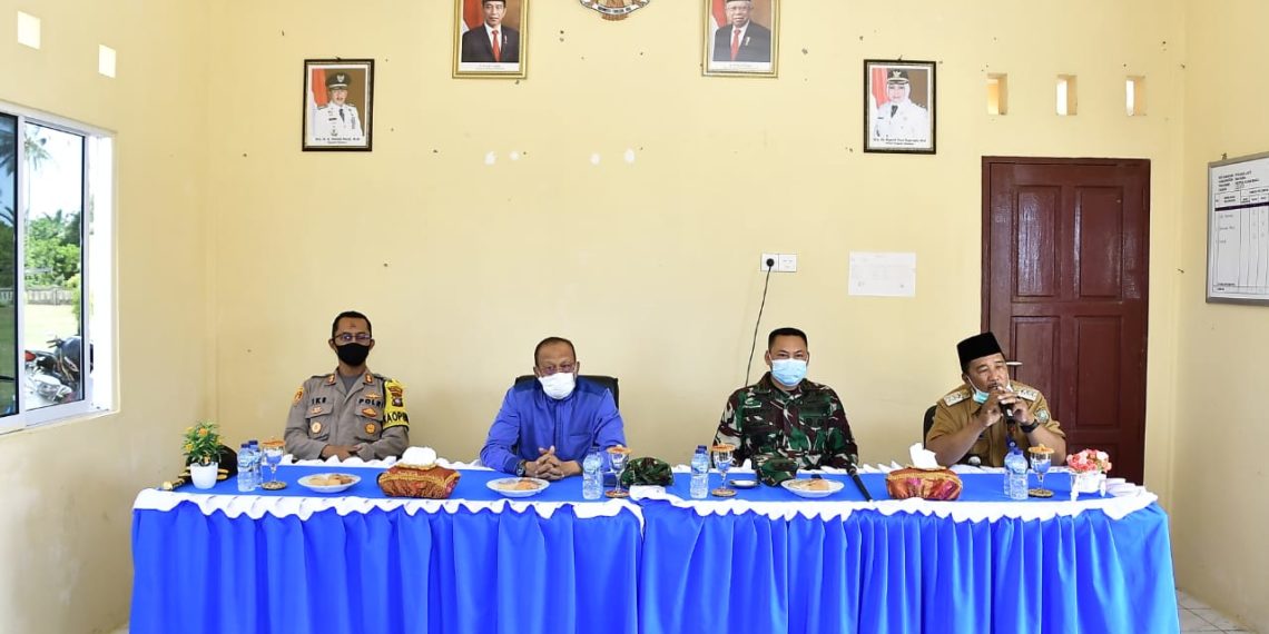 Hamid Rizal, Tinjau Penanganan Covid-19 di Pulau Laut