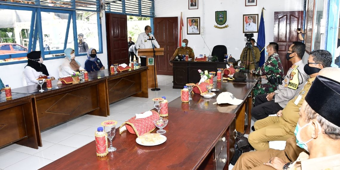 Kunjungi Kecamatan-kecamatan, Hamid Rizal Sosialisasi dan Tinjau Kesiapan Penanganan Covid – 19