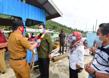 Hj. Ngesti, Infrastruktur Dasar Masyarakat Yang Sampai Saat Ini Masih Belum Terpenuhi