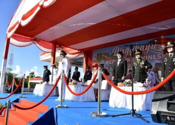 Laksanakan Protokol Kesehatan, Halaman Gedung Daerah Perdana Dilaksanakan Kegiatan Upacara