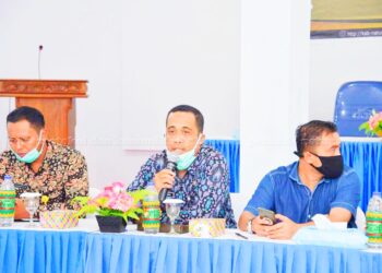 Plt. Asisten I Pemkab Natuna Minta Paslon Bupati dan Simpatisan Patuhi Protokol Kesehatan saat Daftar ke KPU