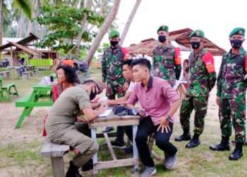 Kurangnya Kesadaran Masyarakat Mematuhi Protokol Kesehatan, 26 Orang Pengunjung Terjaring Razia Yustisi Di Pantai Teluk Selahang