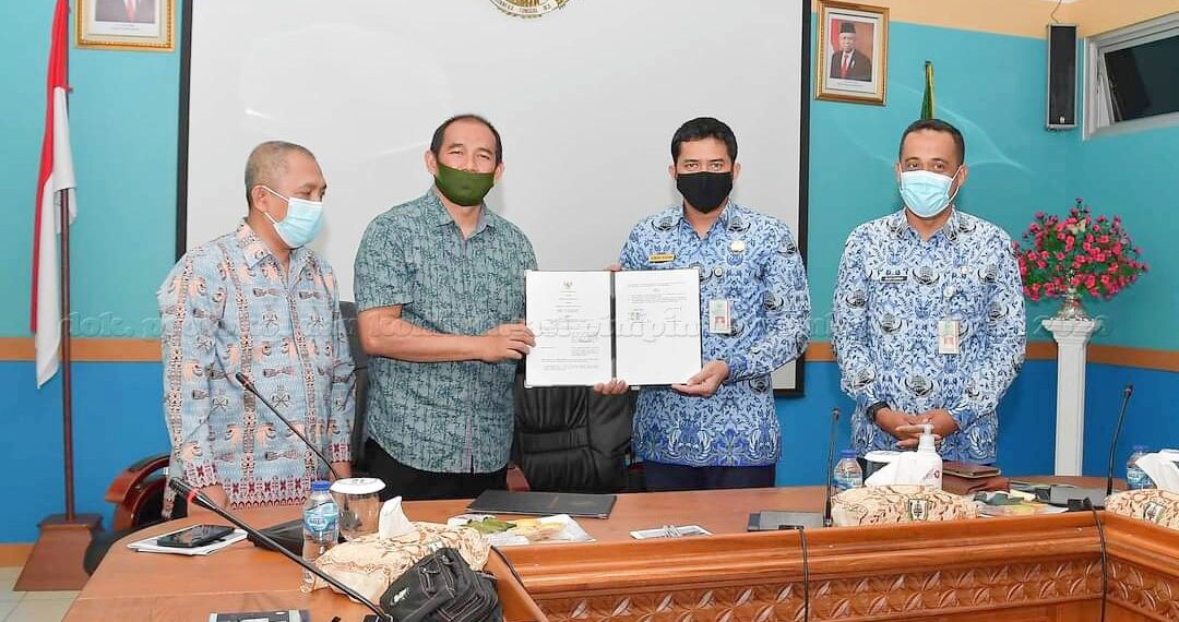 Pengembangan Mutu SDM, Pemkab Natuna Teken MoU Bersama Universitas Brawijaya Malang