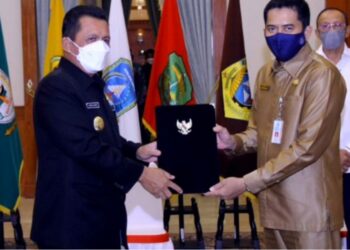 Gubernur Kepri Ansar Ahmad Tetapkan Pj. Sekda Sebagai Plh Bupati Natuna