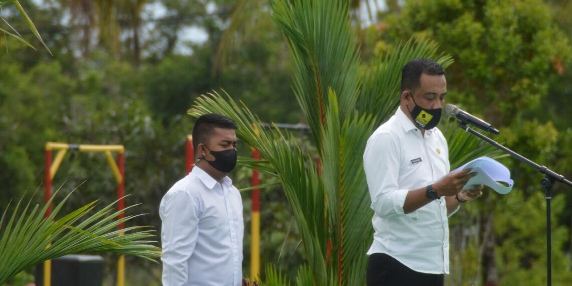 Asisten Pemerintahan dan Kesra Pemkab Natuna Pimimpin Apel Kesiapsiagaan Operasi Ketupat Seligi 2021