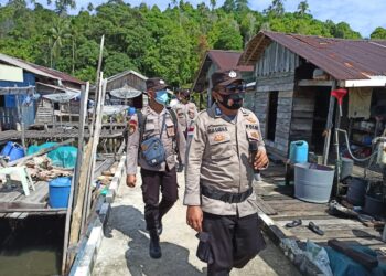 Bhabinkamtibmas Kelurahan Sedanau Berkeliling Himbau Masyarakat