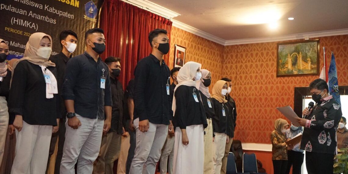 Wan Zuhendra Kukuhkan Pengurus HIMKA Periode 2021-2024 di Tanjungpinang