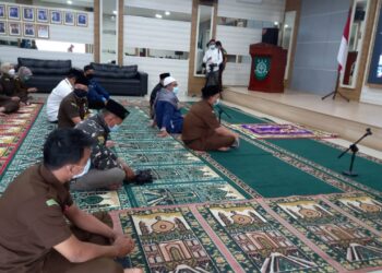 Kejaksaan Negeri Tanjungpinang Gelar Doa Istiqhosah 