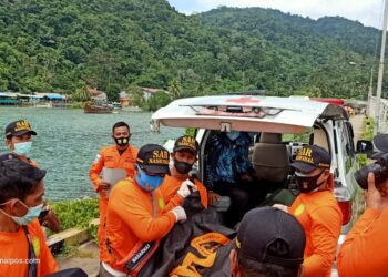 Dihantam Ombak, Seorang Nahoda Kapal Nelayan Meningal Dunia Di Perairan Antang Anambas