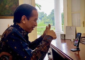 Saat Presiden Jokowi Telepon Sang Peraih Emas Olimpiade Tokyo