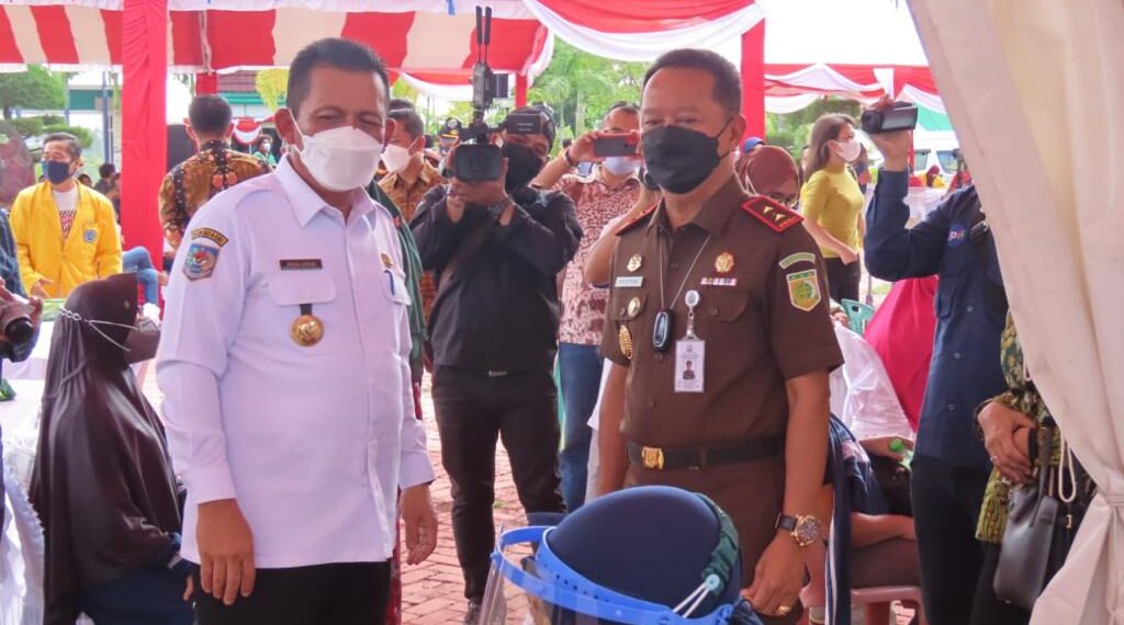 Kejati Kepri Gelar Vaksinasi Para Lansia