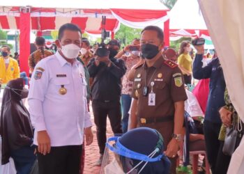 Kejati Kepri Gelar Vaksinasi Para Lansia