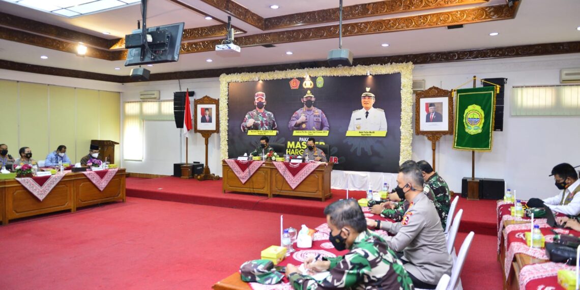 Kapolri Tekankan Momentum Pertumbuhan Ekonomi Harus Diiringi Strategi Pengendalian Covid-19 