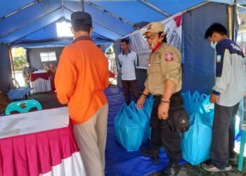 Pemko Tanjungpinang Bagikan 725 Nasi Kotak