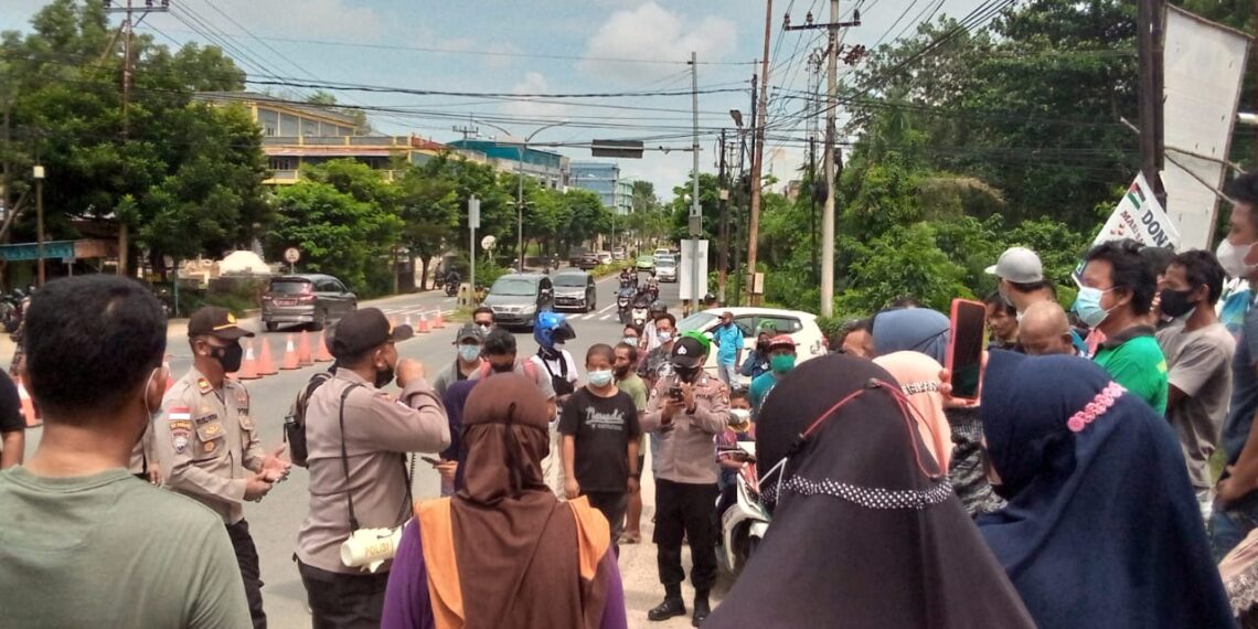 Didemo, Penyekat Jln DI Panjaitan, Hanya Menyusahkan Masyarakat