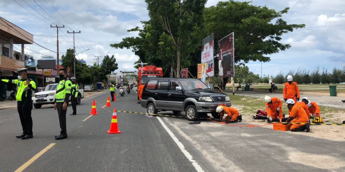 Seorang Pengendara Sepeda Digilas Roda Empat Diruas Jln Soekarno Hatta