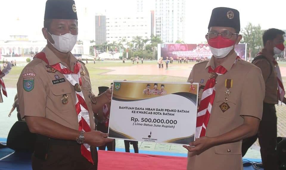 Wali Kota Batam, Ajak Pramuka Jagan Pernah Lelah Membantu