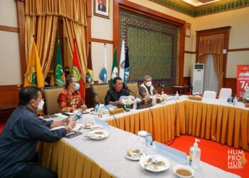 Gubernur Kepri, Ansar Ahmad Minta Tunda Belajar Tatap Muka